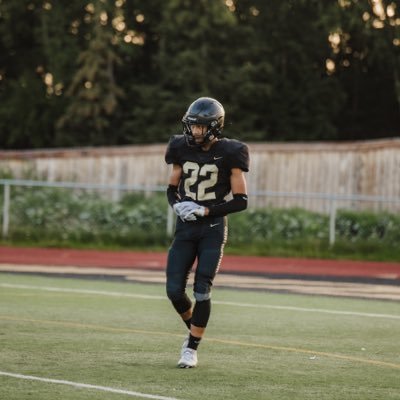 Junior student-athlete @ SAHS#22 DB|douyonisaiah225@gmail.com|🏈🏃