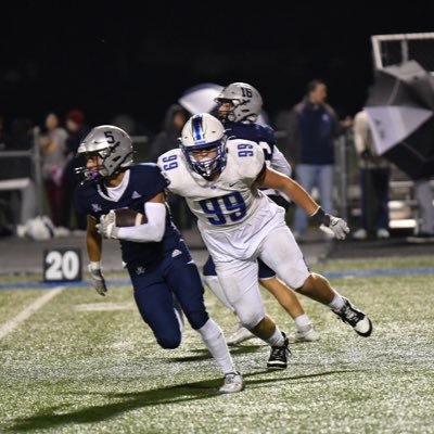 St. Charles North ‘24| 6’2 240 lbs | DT/DE/ | 🥉dukane wrestling | 630-400-3918 |Email: https://t.co/JQK4Ct09Qx