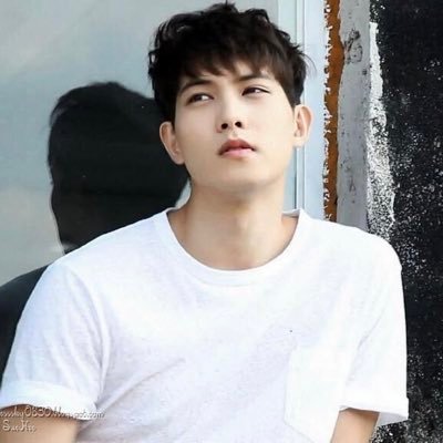 ayataku3312's profile picture. 韓国ドラマ好きです！
 CNBLUE  大好き♪
最近、パク・ソジュン ＆SHINeeのミンホも好きになりました🎶
無言フォローすみませんm(_ _)m