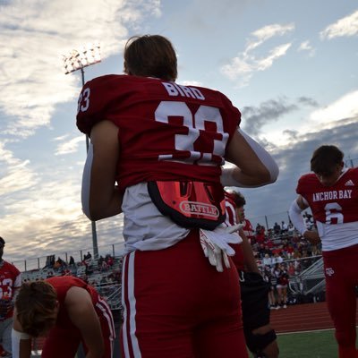 Anchor Bay High School Class of 2025/Varisty Football LB & Long snapper / GPA: 3.9/https://t.co/vZk1peRw4S 248-729-6323