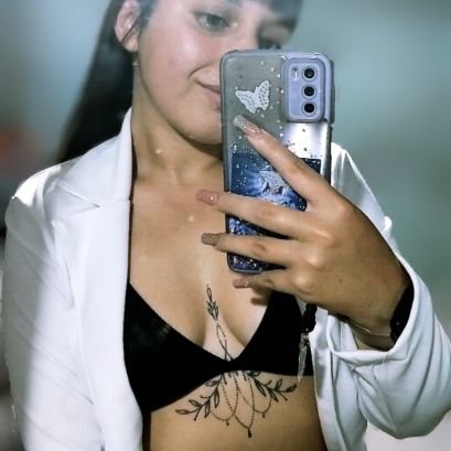 IviiSuarez_'s profile picture. 𝕋𝕖 𝕕𝕚𝕛𝕖 𝕡𝕒𝕣𝕒 𝕤𝕚𝕖𝕞𝕡𝕣𝕖 𝕪 𝕟𝕠 𝕞𝕖𝕟𝕥í𝕒🖤✨️
                       🕷️🖤🕷️          //          🏁🇦🇷🏁