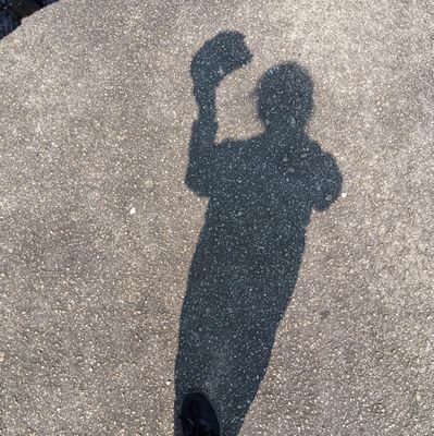 chloerayn12's profile picture. keep humble 🤘🏻