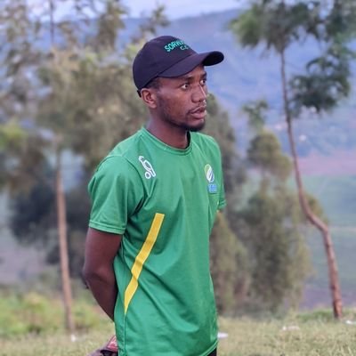 Dusengumur6210's profile picture. 