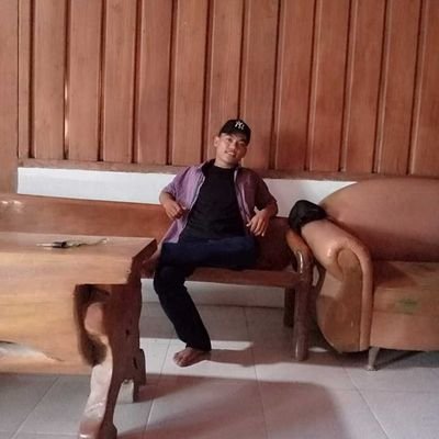 12Infinux75410's profile picture. 