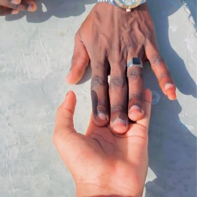 Étudiante à l’université cheikh Anta diop de Dakar en sciences criminelles et criminologie, formula1, culer 💙❤️. Mme N’jaay💍