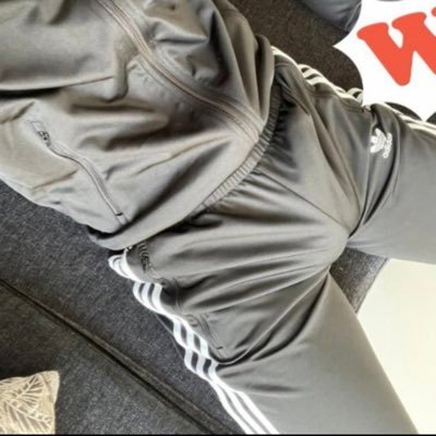 DM for any collabo guys….im bootylicious man🍑.....so weird but i don’t give a damn🤷🏽♂️