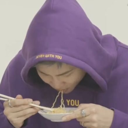 @ us for a joon eating pic/gif/video 🐨 check #namunoms 🫶  block/mute us if cw: food applies to you • don't repost • don't crop watermark