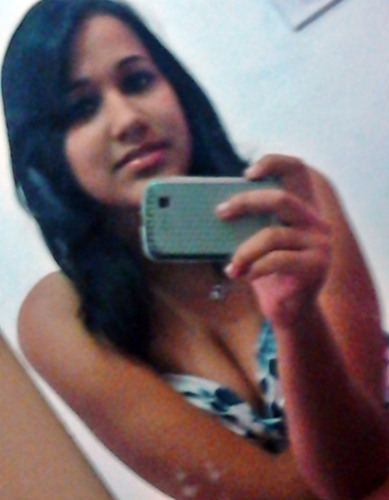 14 Anos , Solteira e Saopaulina com Orgulho Hehe' . . . 
haa viida vaii tee ensina q neem todo mundo éé seu amiigo'
msn:mony.globo@hotmail.com