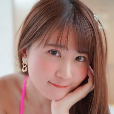 白石りさ｜リク撮はDMへ🐹｜募集情報は固定ツイートへ🫶💓