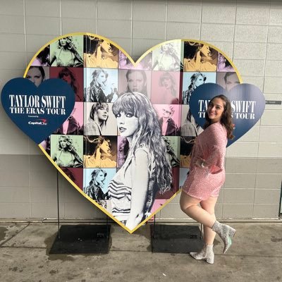 27 ✨ Life is just a classroom ✨  Teacher Swiftie 👩🏻‍🏫 Philly N2 🫶🏼