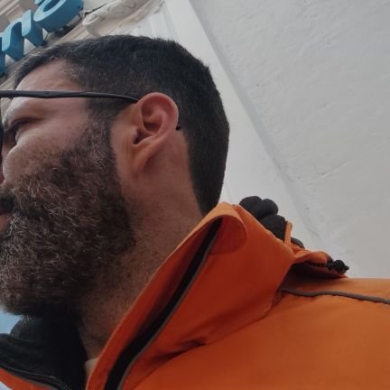 Viniciusdsanti's profile picture. 