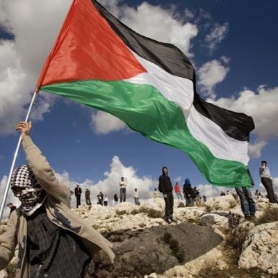 aimi_taku's profile picture. Things might seem hard for you right now, but don't complain, Allah have already arrange and preparing everything for you.