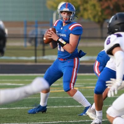 Tremper High School’24 6’3” 220 QB/OLB |455 squat| 295 clean| 275 bench| 3.9 GPA| 4.67 40| mprozanski11@gmail.com