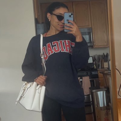 miafarrellxo's profile picture. ✩ chicago ✩ #blacklivesmatter