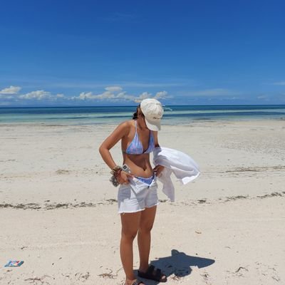 jeniibf's profile picture. civil engineer 👷🏻‍♀️ • uplb ✊🏻 1 Cor 16:14 😇✨