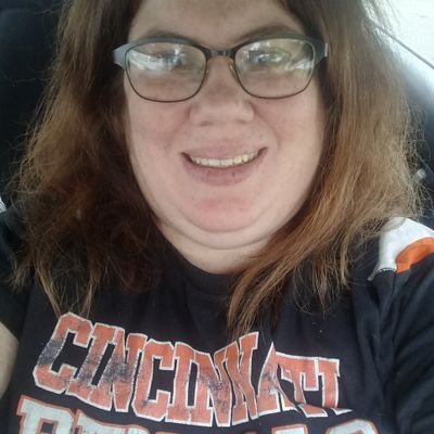 I'm a mom and a Bengals fan!!