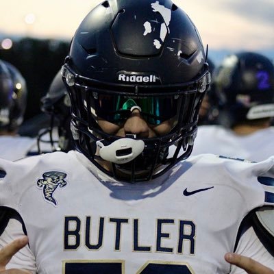 LB/C Butler Football c/o ‘24 #50 | 2 Way Starter | Team Captain | Geneva Football Commit