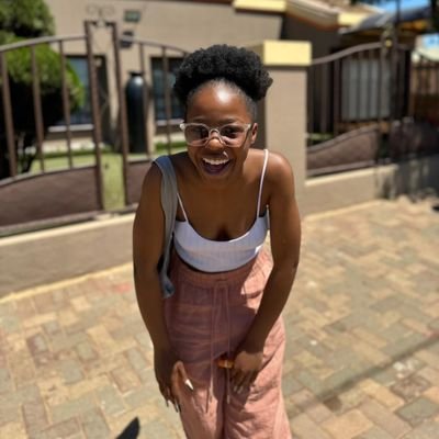 Elsie18809127's profile picture. 01/04  🥳🥳🥳🥳🥳🥳🥳🥳🥳🥳
BELIEVE IN PRAYER🙏🙏
ORLANDO PIRATES ☠☠☠
COMPETITION ONLY ✊️