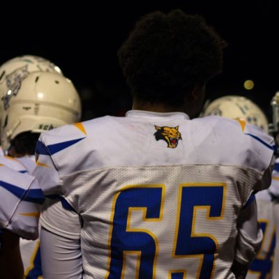 🇦🇸🇼🇸 | 6’3 270 | Co 25’ | RG/DL | Will C Wood Hs (CA) | 3.5+ gpa | #707-209-5966 | isaiah.swanagan@gmail.com | NCAA ID : 2310241554