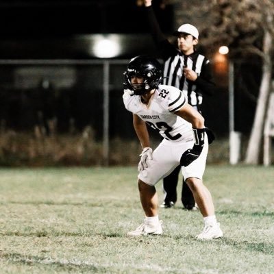 5’8 182lb | CO ‘24 | rb | garden city collegiate football + track and field | 4.4 40 dash | 225 x 15 bench | 315 x 12 squat |