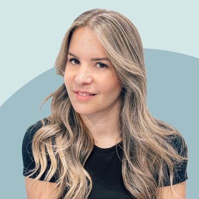 Stella_Belmonte's profile picture. Senior Product Designer en @NTTDataSpain y 👩‍💻Profesora del máster UX UI Design en @ESDi_barcelona ⭐️ Design Systems • UX • Design Thinking