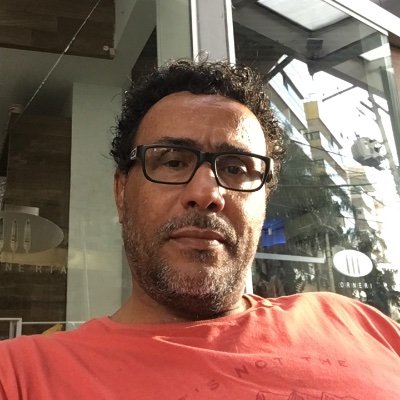 O que faz um ser humano desejar inferiorizar o outro? Fanon rules. Prof.
