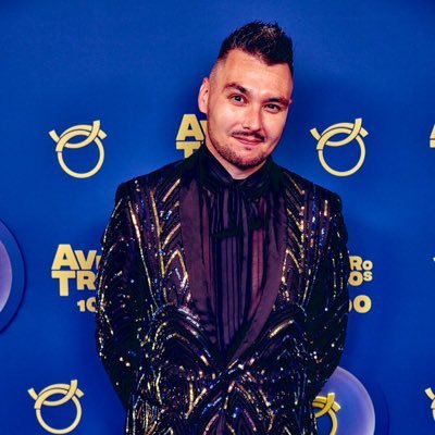 I make things: TV, Podcasts + Events
Pods: @eurovisionpod / @dragracepodcast🎙️
TV host @outtv_eu #Eurovision #Emmys 🎤
DJ - The Heartbreaks with @divdavd 📀