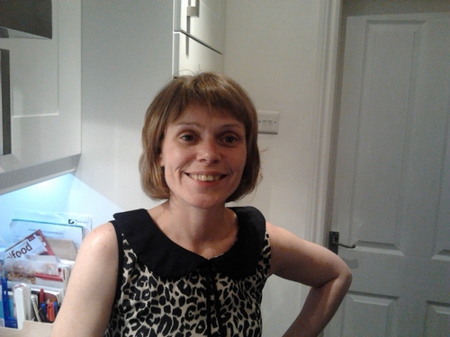 Crohns sufferer. Lucky owner of one son and two nutty doggies.
