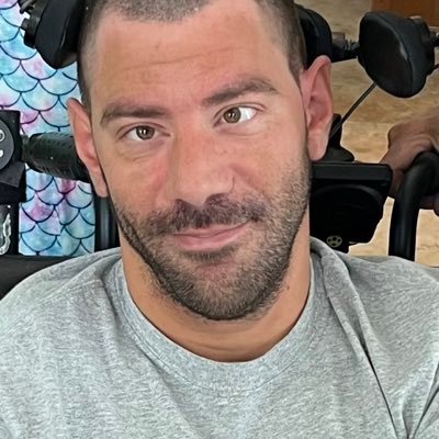 StevenBerkani's profile picture. #editor #producer #writer, hilarious funnyman, gregarious and easygoing. Instagram: @stevenberkani