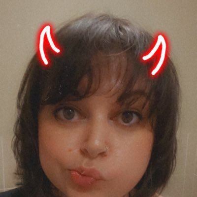 curiousrobyn27 Profile Picture