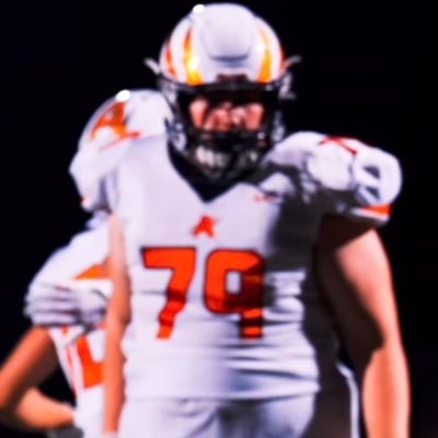 Anderson High School | C/O 2025 | RT/LT | 6'4 293 | 3.4 GPA| 500 Squat | 315 Bench | Cell: 513-525-2153 | Email: elithunt6@gmail.com