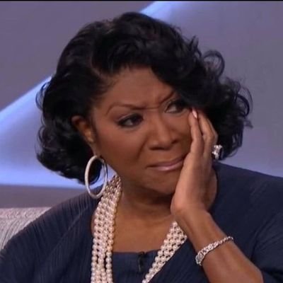 e06646265's profile picture. 