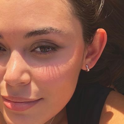 fakebeasousa's profile picture. you’re written in my soul, it’s your blood that I bleed