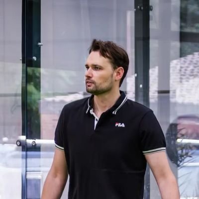 thelastpic_com's profile picture. Based in Basel, Switzerland. This is how I see the world through the lens of my camera and my drone.