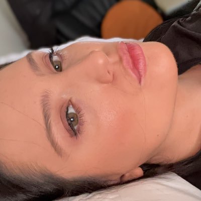 @MalDitaVonTeese