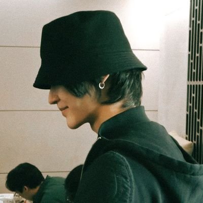 flamingg0fly's profile picture. ʚ♡ɞ i’ve been watching #wonbin for sometime, and i can’t stop staring at this hypnotizing eyes ！