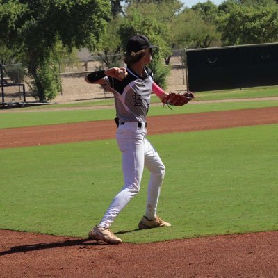 AndrewSmith2027's profile picture. 📚 Queen Creek High School - 2027 (3.5 GPA)  📏 6'1 170
🌵Queen Creek, AZ  
📧asmitharizona@gmail.com
⚾️AZ Sandlot #33 - Util/RHP