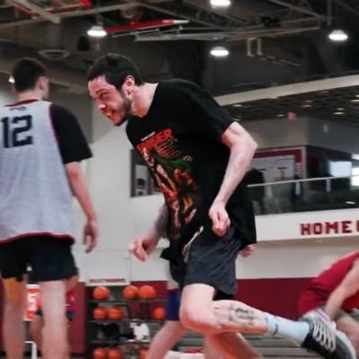 YaboiHeavenly's profile picture. #F1 #GoDucks #LeafsForever #NYGiants #Sfgiants #PIERREGASLY