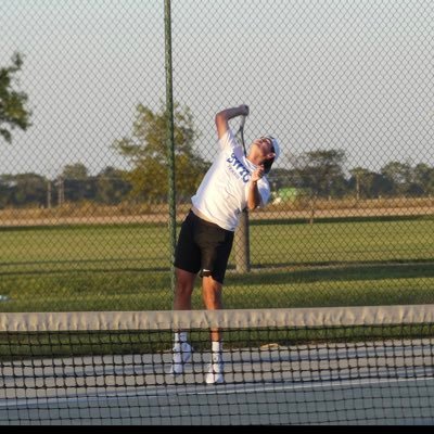 aj_mills04's profile picture. 