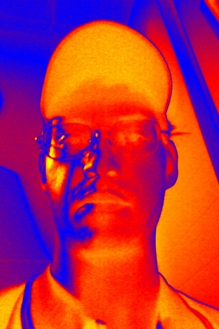 I am a freelance graphic designer and web developer looking to explorer new things, such as Android programming to develop new, cool and useful Android apps.