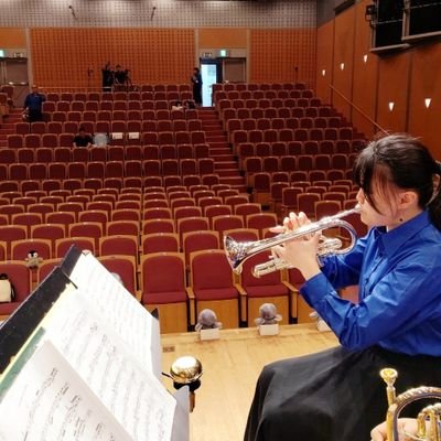 某音大で足を洗ったアマチュアらっぱ吹き🎺 らっぱ歴22年 ブラスバンド歴はそろそろ3年🐣 EPB @empebrass 斐ブラス@ayabrass2023 //審神者友達ゆる募中⚔️🌸