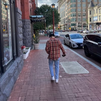 realsamluna's profile picture. | ΣΧ |