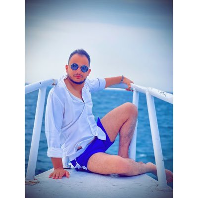 bola08717863's profile picture. ﮼اجدك﮼في﮼عمق﮼قلبي﮼اراك﮼بداخلي﮼دائماً﮼🌹