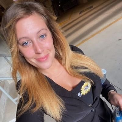 AudreyFors9920's profile picture. LOVE FOR ALL HATERED FOR NONE ❤️🇺🇲
l love my life,1 daughter and dog, American and my community.I would give my life for them all without regrets🙏💯