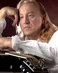 SHrusca's profile picture. Părintele #Ler-ului în România. CEO of Ler Inc. In love with my guitar.  Singing since 1957. My name is Stefan. Hruşcă Ştefan.