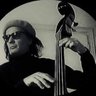 DanieleTomasset's profile picture. Contrabbassista , bassista , pianista , chitarrista , compositore di musica improvvisata . Laureato in Contrabbasso classico  💪
