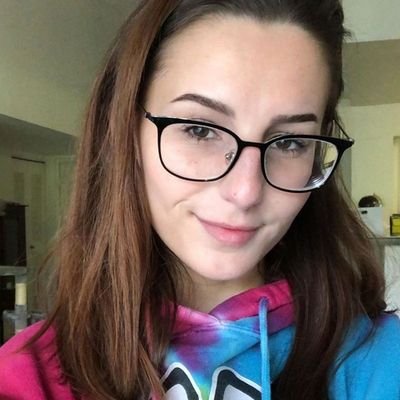 Blandine1612944's profile picture. Tout naturel, gros seins juteux... et toutes sortes de plaisir 😈 Je suis une bombe avec beaucoup de talents vraiment coquins mais personne avec qui les partage