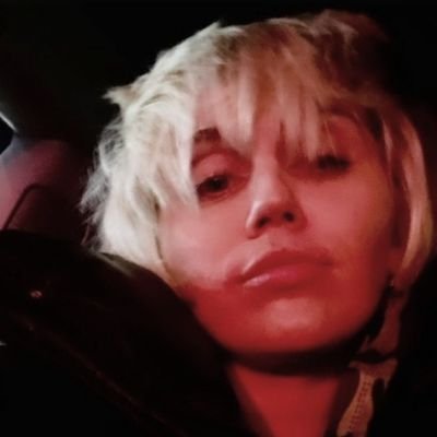 mileyqueenley Profile Picture