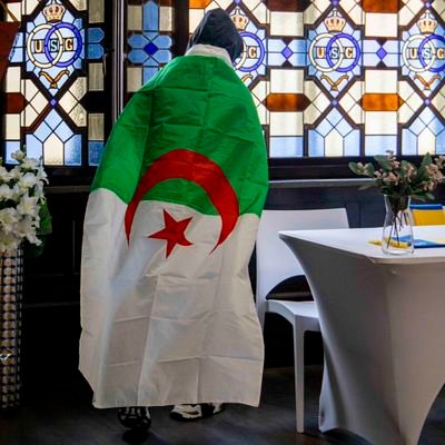 WojFr's profile picture. Les plumes ont été levées et l'encre a séché
Archavin25x
Solide comme Mark Van Bommel