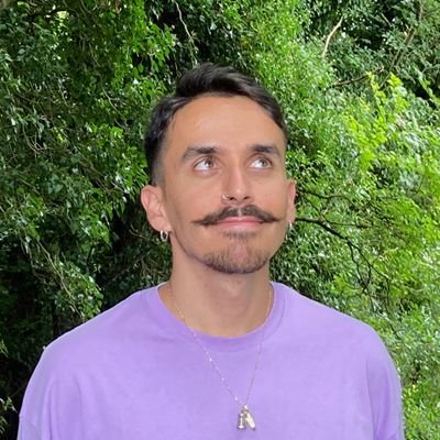 Álvaro Narva 📕さんのプロフィール画像